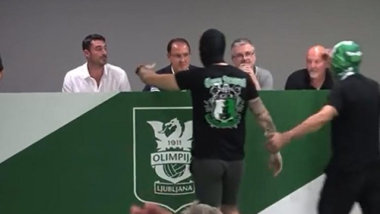 Albert Riera’nın imza törenini taraftarlar bastı!