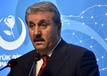 BBP lideri Destici, akaryakıt zammına tepki gösterdi: Aylık giderimiz 15 binden 70 bine çıktı