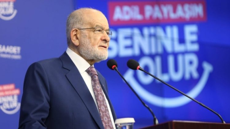 Karamollaoğlu: Erdoğan bütün doktorlardan özür dilemeli