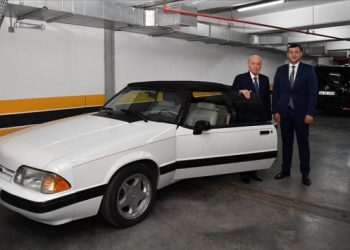 Bahçeli, istifa eden Baki Ersoy’u MHP’ye davet etti