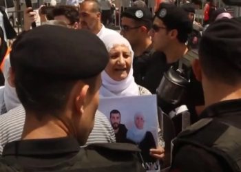 Hasta tutuklu yakınlarının ‘Adalet Nöbeti’ yine gözaltıyla bitti