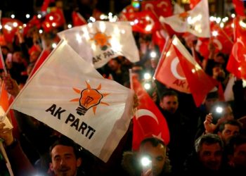 İddia: AKP içinde ‘Abi kaçıyorlar’ yorumu var
