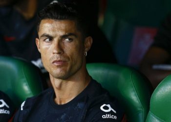 Erik ten Hag: Ronaldo’yu bekleyemeyiz