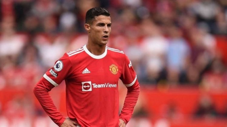Ronaldo, yüz yüze görüşme için Manchester’a döndü