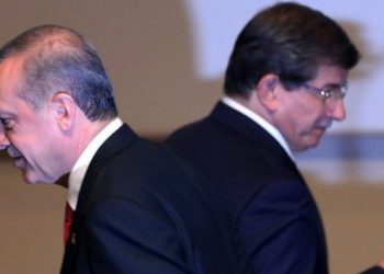 Davutoğlu’ndan Erdoğan’a yanıt: Biz olmasak bir hiçtin
