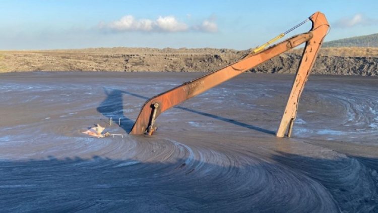 Soma’da bir işçi çamur altında kayboldu!