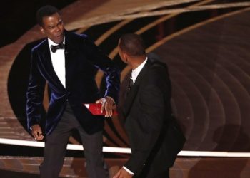 Will Smith tokat attığı Chris Rock’tan özür diledi