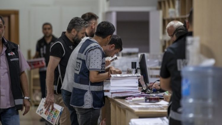 Başsavcılık: KPSS soruşturmasında soru kitapçıklarına el konuldu