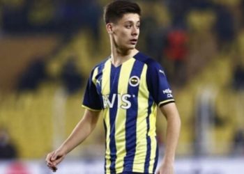 Fenerbahçe’de 10 numaralı forma Arda’ya emanet