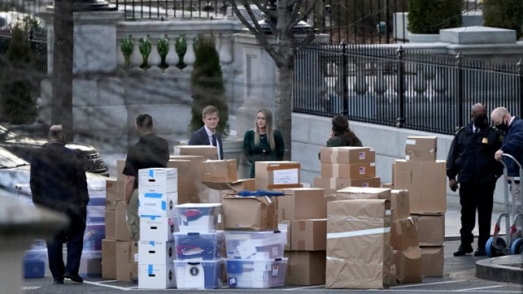 Trump’ın Florida’daki evi FBI ajanları tarafından basıldı