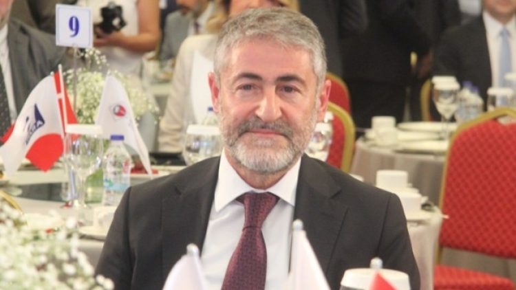 Bakan Nebati, İYİ Partili Yılmaz’ın “Türkiye IMF’den borç aldı” iddiasını yalanladı