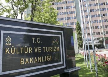 Ersoy’a ‘100 bin liraya personel ataması yapıldı mı?’ sorusu