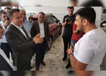 Oto galerici, Kılıçdaroğlu’nu Ali Babacan’a şikayet etti