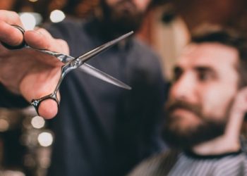 Berber, kuaför ve güzellik salonları haftanın bir günü kapalı olacak