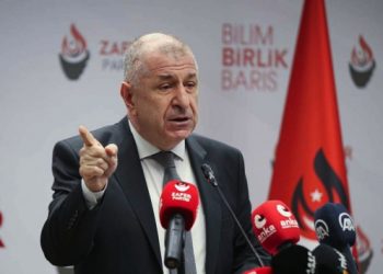 Ümit Özdağ, yaklaşık 1,5 milyon Suriyeliye vatandaşlık verildiğini iddia etti