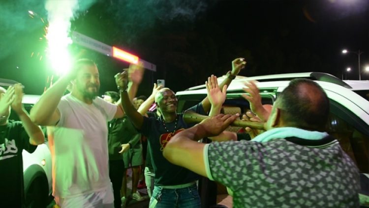 42 yaşındaki Yattara’nın yeni takımı belli oldu; davul zurnayla karşıladılar