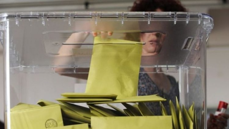 “AKP’nin oyu yüzde 29, CHP’yle fark yüzde 1’in altında”