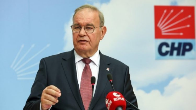 CHP’li Öztrak’tan ‘oy kullanacak sığınmacı’ açıklaması