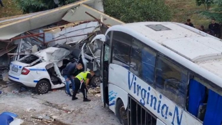Türk plakalı otobüs ‘dur’ ihtarına uymadı: İki Bulgar polisi öldü