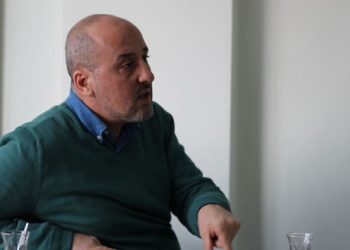 AKP’ye ‘Suç örgütü’ dediği için Ahmet Şık’a 100 bin liralık tazminat davası açıldı