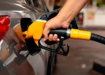 Benzin ve motorine indirim geldi