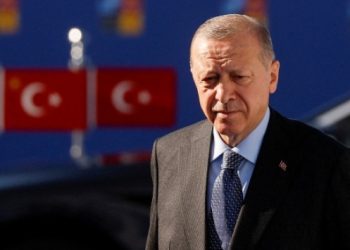Erdoğan’dan talimat: “AK Parti, ilk kez oy kullanacak 6 milyon gence özel hazırlık yapacak”