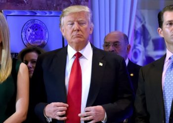 ABD’de dün yapılan ön seçimleri Trump yanlısı adaylar kazandı
