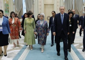 Erdoğan, Şanghay İşbirliği Örgütü Zirvesi’ne katılmak üzere Özbekistan’a geldi