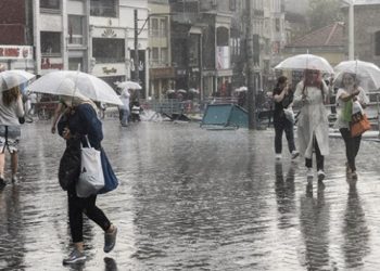 Meteorolojiden kuvvetli yağış uyarısı: Önleminizi alın