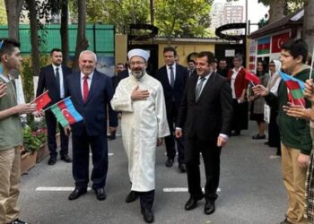 Diyanet İşleri Başkanı Ali Erbaş, 45 günde 6 yurt dışı ziyaretine katıldı