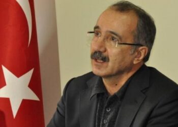 AKP’li eski bakandan ‘tek adam’ çıkışı!