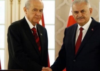 ‘AKP’li Kürtler rahatsız’