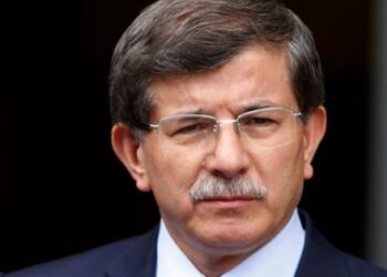Davutoğlu o haberlere kızdı, dava açıyor