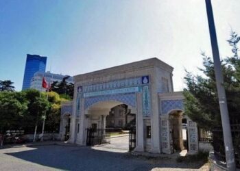 Mezarlara zam: 25 bin TL