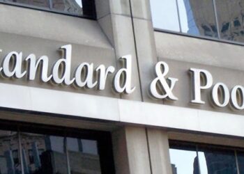 S&P Türkiye’nin kredi notunu düşürdü