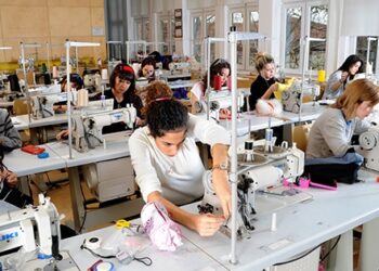 Orta ölçek firmalara referandum rüşveti