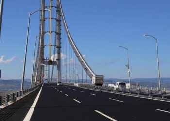 Geçmediği köprü için vatandaşın cebinden 225 milyon lira çıktı