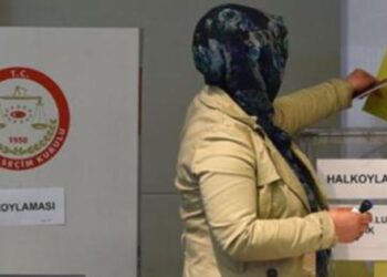 Oy hırsızlığı: Frankfurt’ta seçim durdu!
