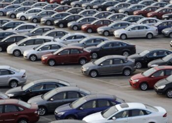 Otomotiv pazarı büyük daralma!