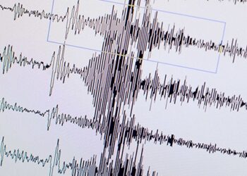 İran’da 6,1 büyüklüğünde deprem!