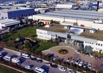 Dev fabrikadan şok kriz kararı