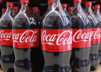 Coca Cola şişesinin zararı şok edici boyutlarda