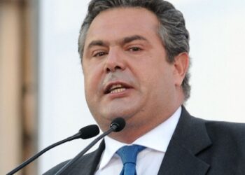 ​Yunanistan Savunma Bakanı’ndan Türk kontrolöre “Türkçe küfür”