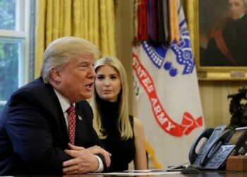 Donald Trump merakla beklenen açıklamayı yaptı