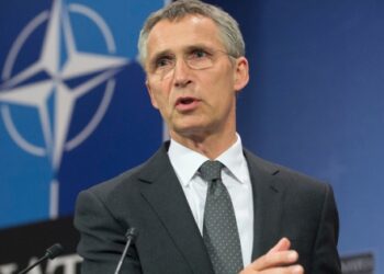 Stoltenberg: NATO, Suriye’deki savaşa dahil olmayı planlamıyor