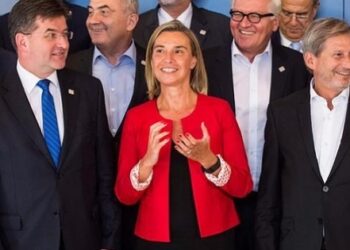 AB ilk kez tam üyeliği masaya yatırıyor