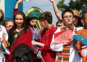 ​Kanada’da Hizmet okulunun 85 öğrencisine Meclis özel ödülü
