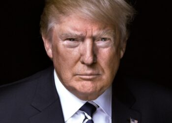 ​Trump’tan FBI Başkanına ‘tape’ iması!