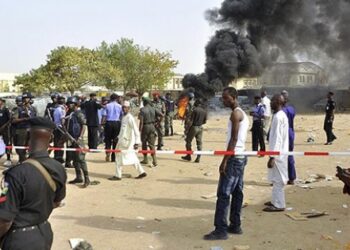 Nijerya’da camiye saldırı: En az 20 kişi öldü