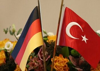 “2 general Almanya’dan sığınma istedi”